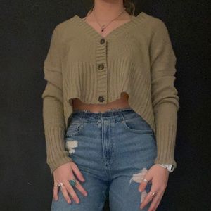 Wooden ships sweater super cute